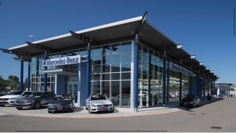 Commercial building painted by EPC Painting